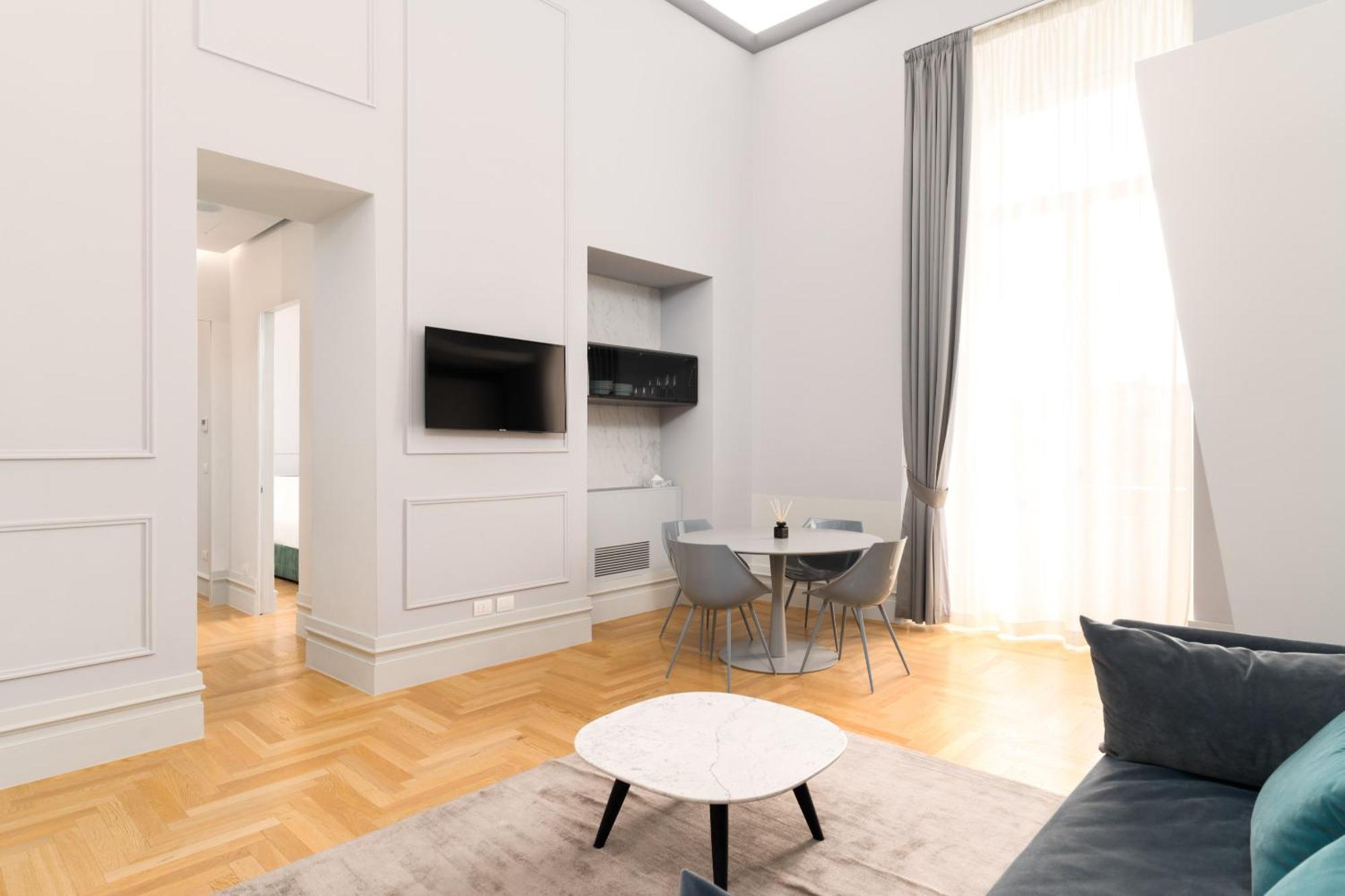 Limehome Lecce Palazzo Bn Exteriör bild