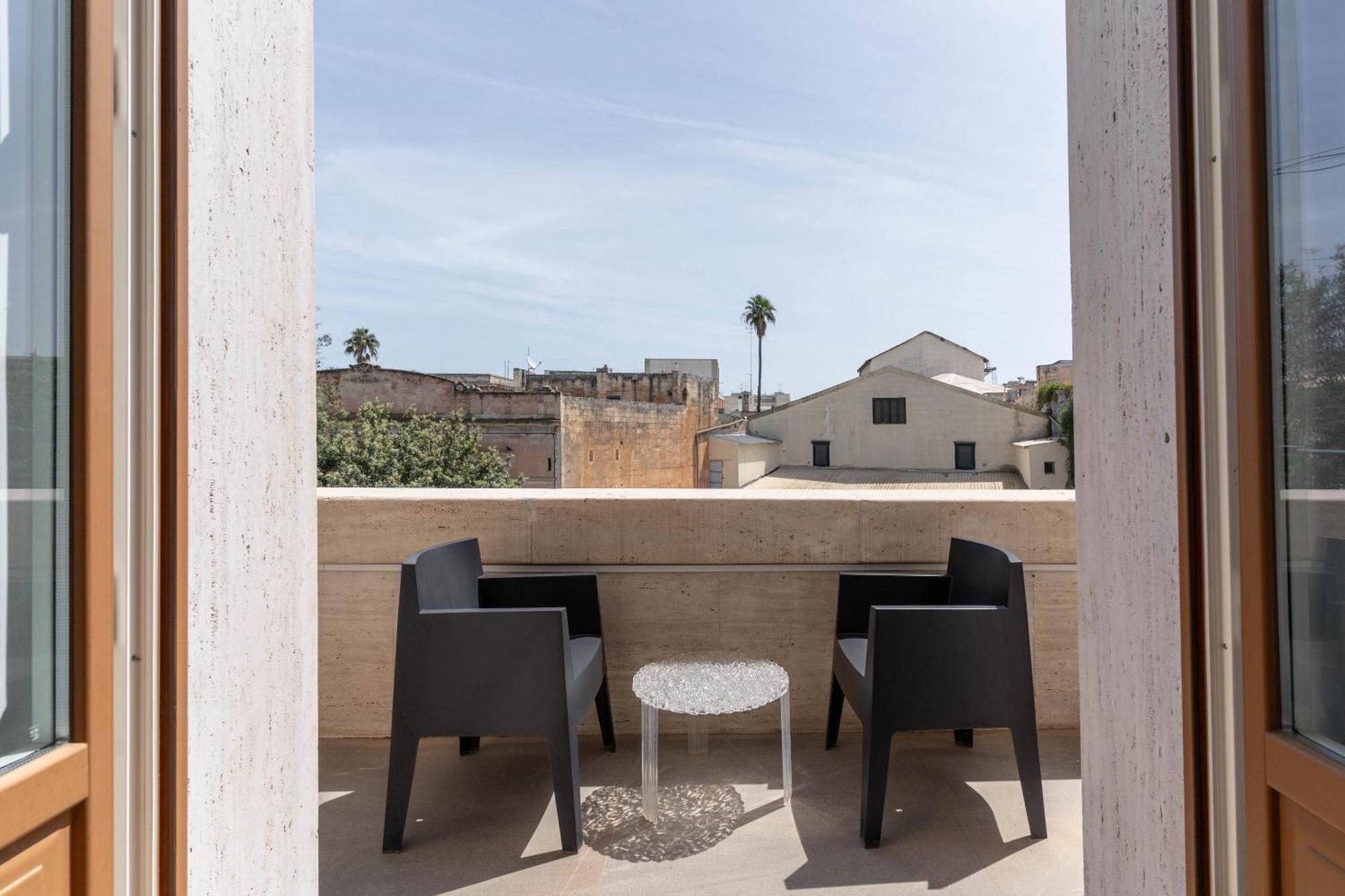 Limehome Lecce Palazzo Bn Exteriör bild