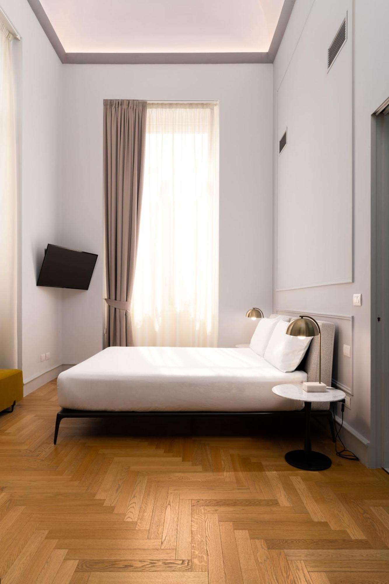 Limehome Lecce Palazzo Bn Exteriör bild