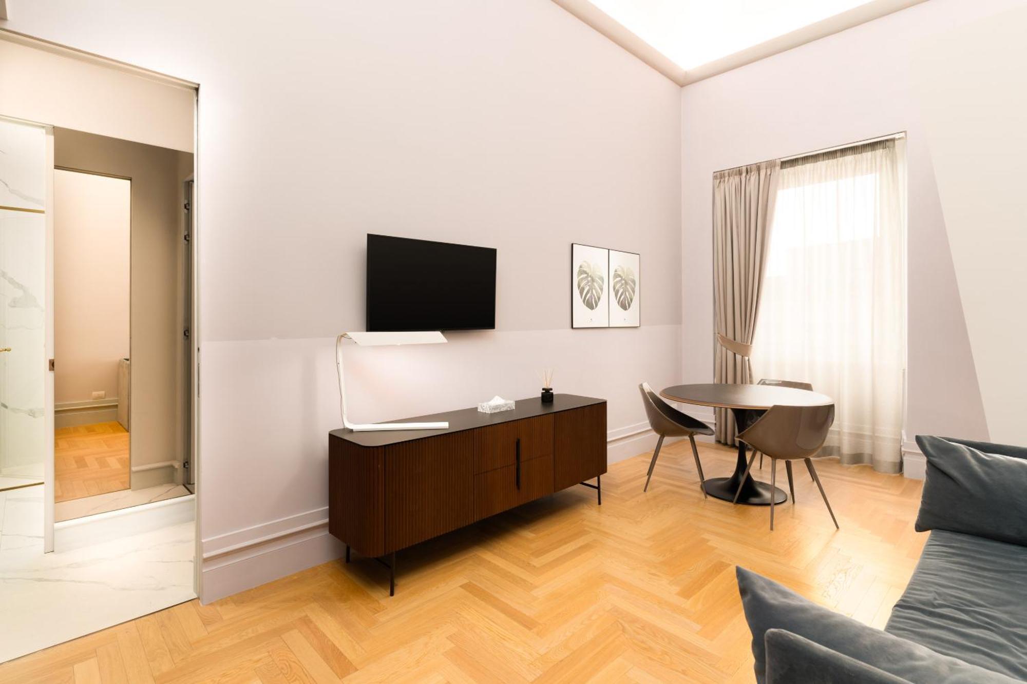 Limehome Lecce Palazzo Bn Exteriör bild