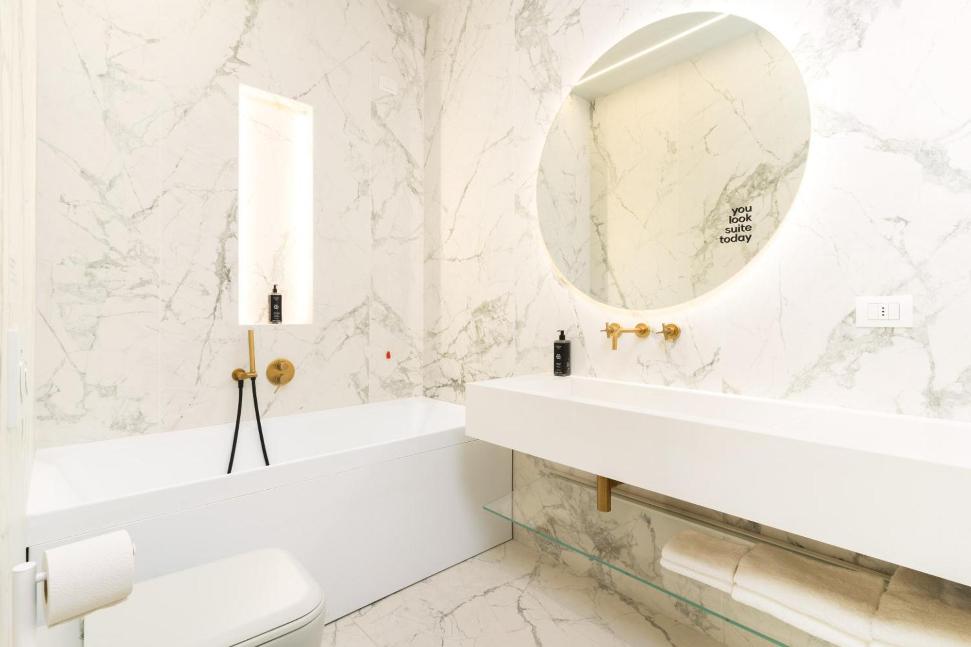Limehome Lecce Palazzo Bn Rum bild