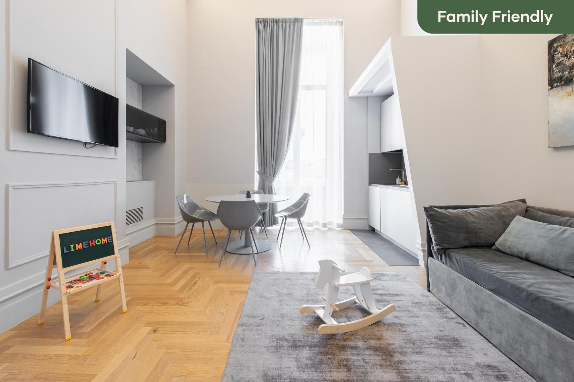 Limehome Lecce Palazzo Bn Exteriör bild